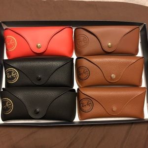 OPEN LISTING Cases + Dust Towels